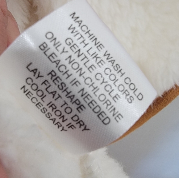 Song N Spirit Faux Fur Vest Size XXL Furry, Cozy - Picture 13 of 14